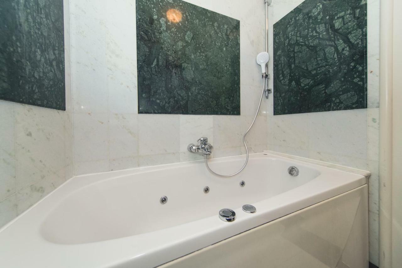 Lusso Zagreb Appartement Buitenkant foto